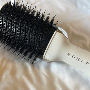 MONAT Double Duty Hair Dryer & Volumizing Hot Air Brush Gently Used Like New